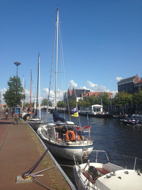 Ferienwohnung Turfhuys Aan Het Spaarne Haarlem Exterior foto